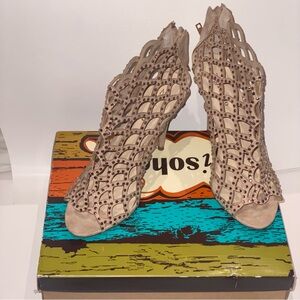 Zigi Soho Tan Laser-Cut Heels